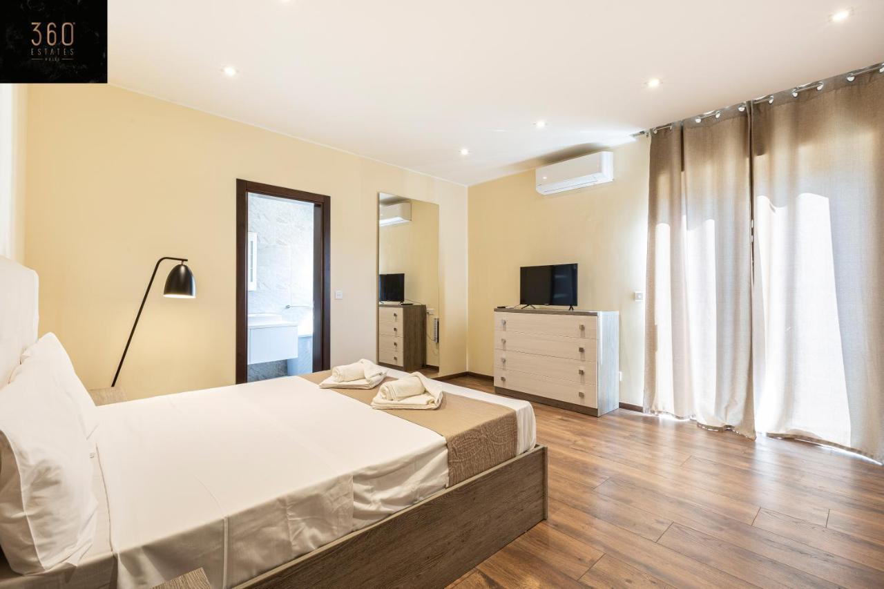 Seafront, Designer Apt With Private Terrace & Wifi By 360 Estates Pietà Zewnętrze zdjęcie